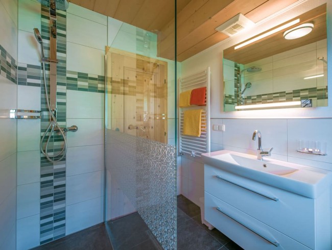 Badezimmer im Appartement 14